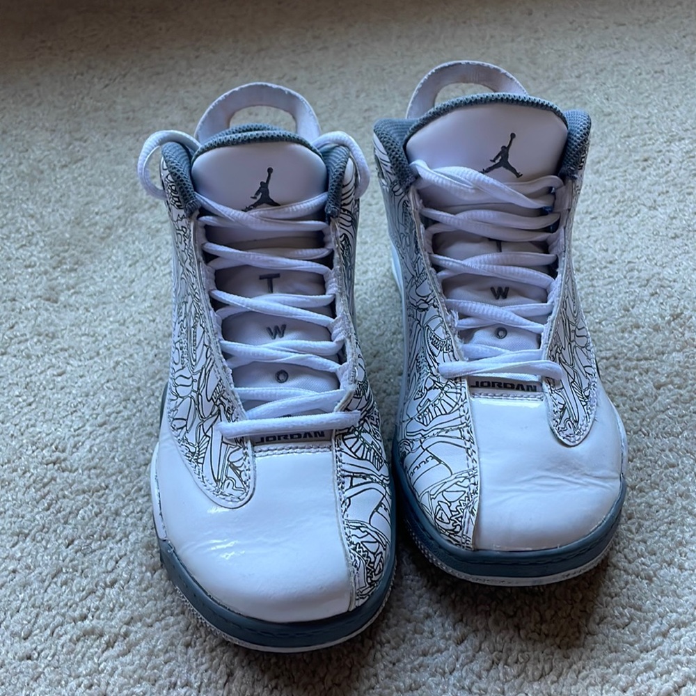 Boy’s sneakers